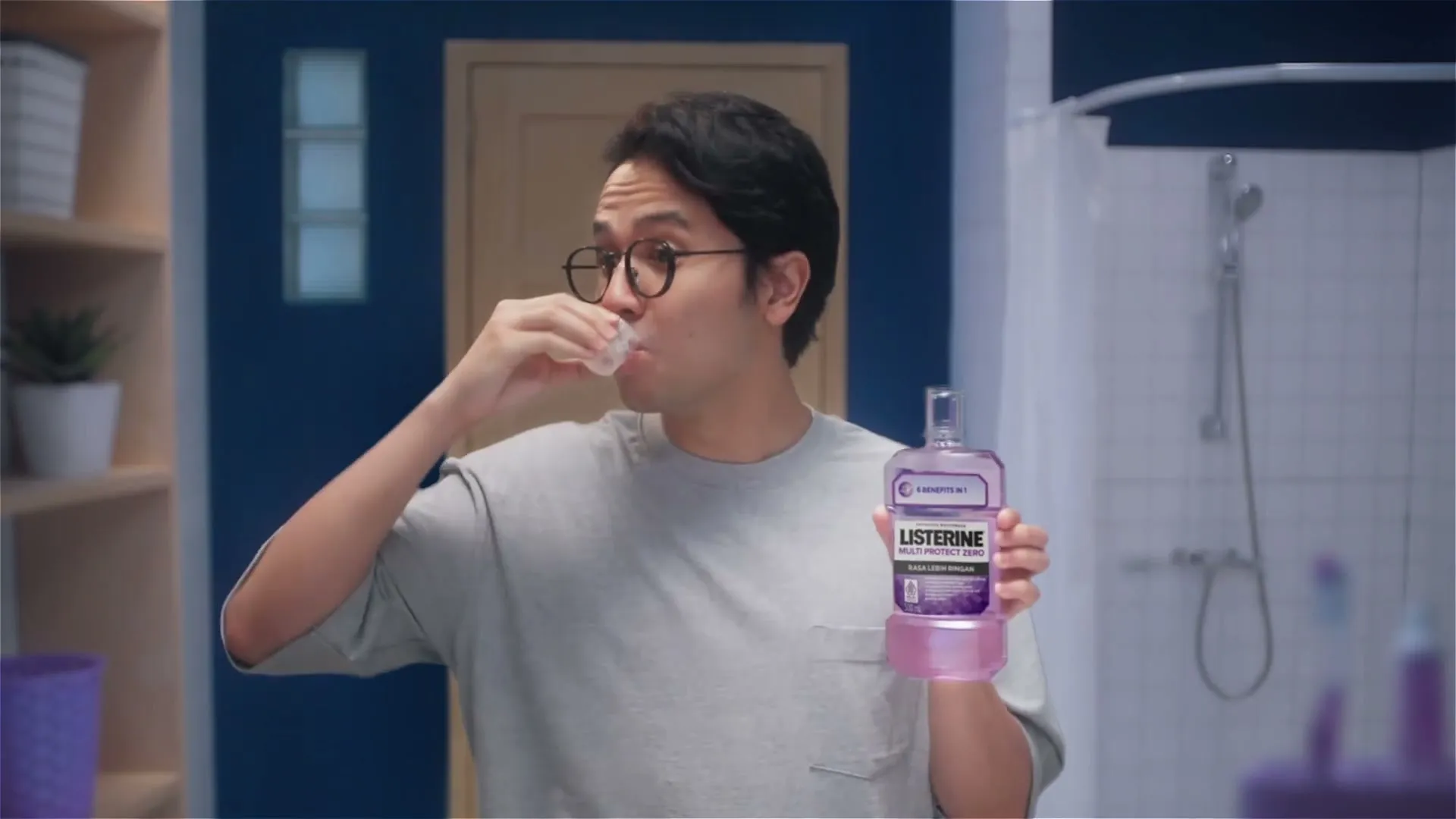 Haruuum Hukumnya, Listerine, still 2