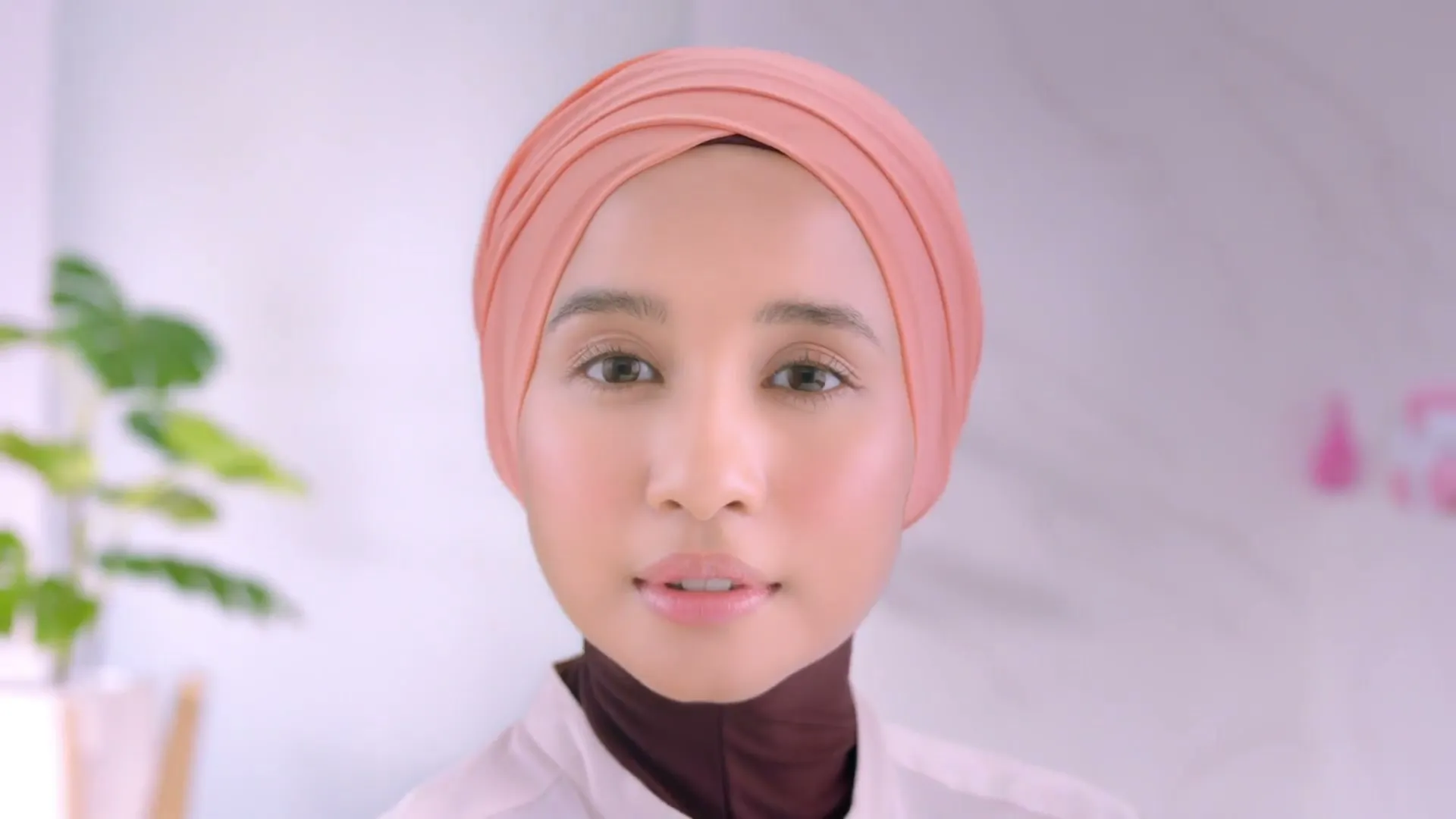 Nameera Cantiknya Fitrah, Nameera, still 1